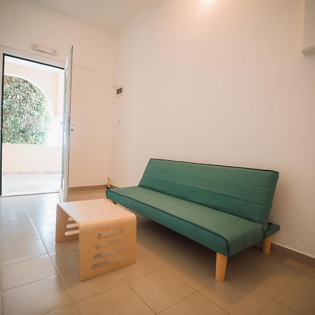 Hotel Giosifaki à Vári Extérieur photo