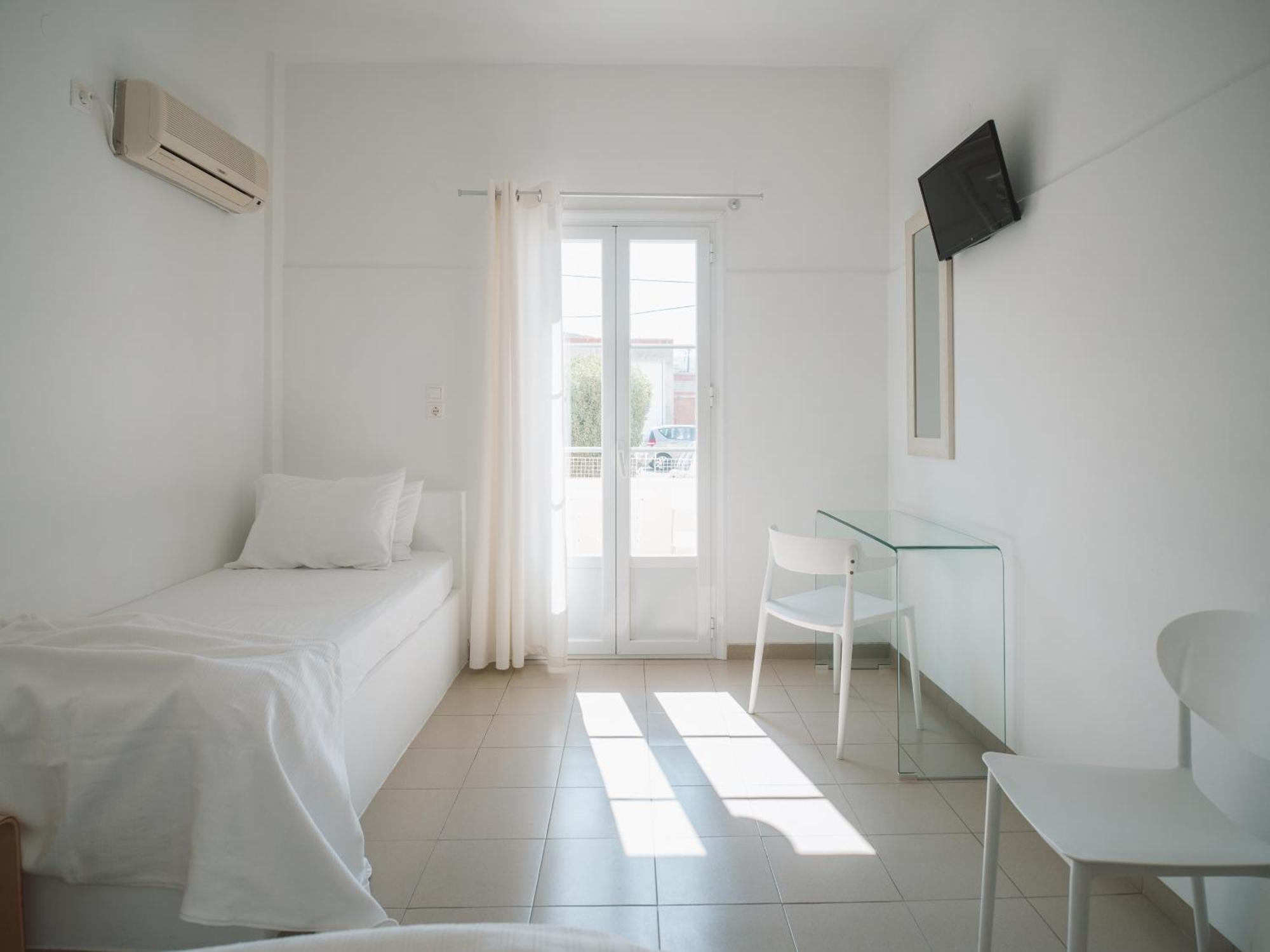 Hotel Giosifaki à Vári Extérieur photo