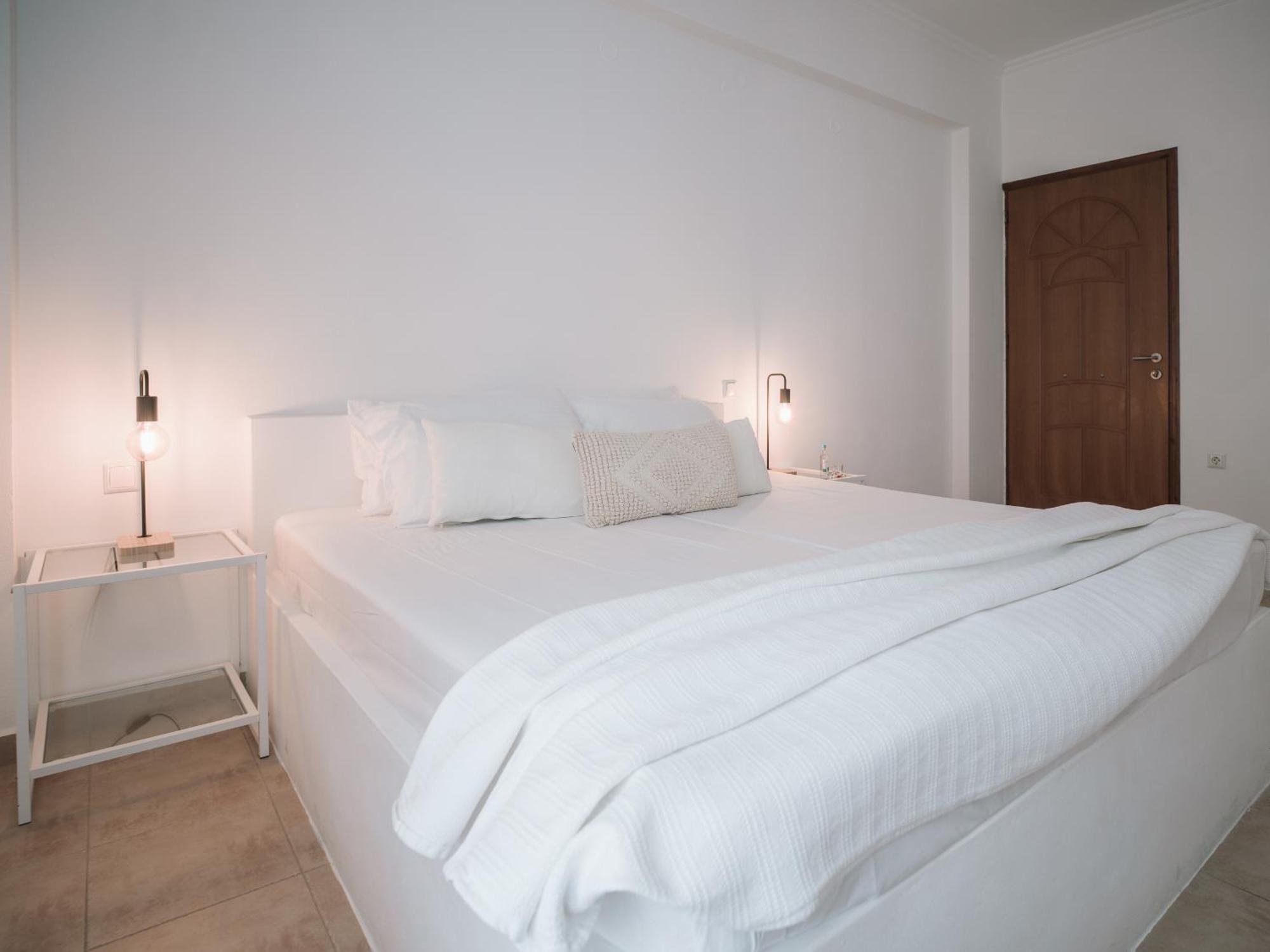 Hotel Giosifaki à Vári Extérieur photo